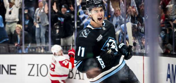 Top Sports story anchor