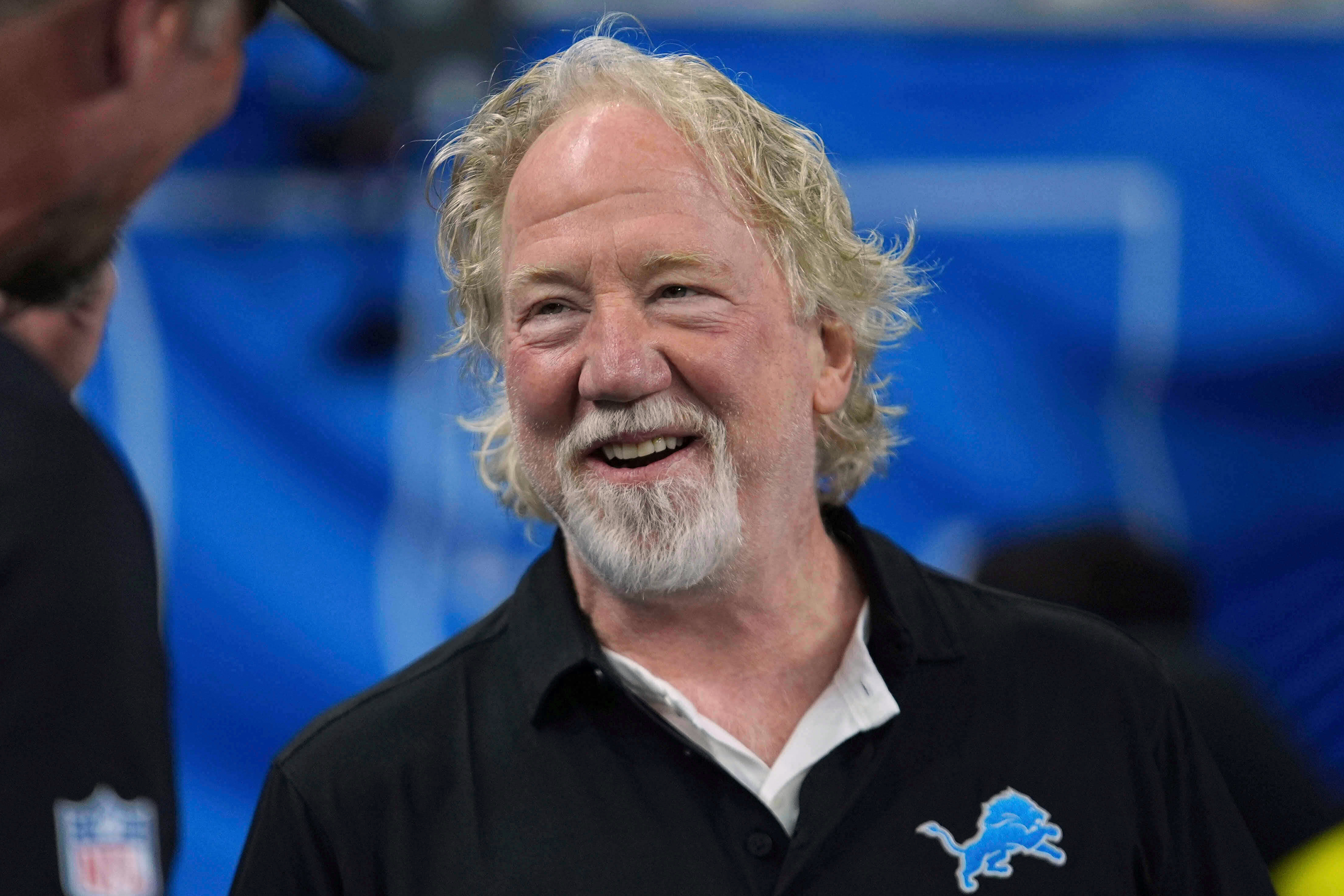 New Mexico judge tosses charges against actor Timothy Busfield, citing prosecutor misconduct