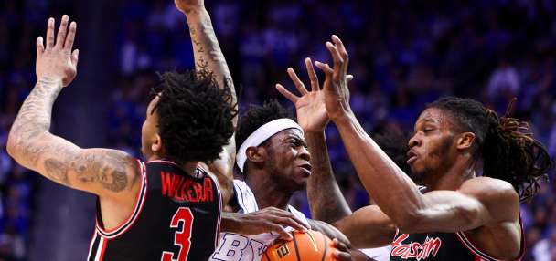 Top Sports story anchor