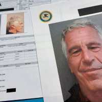 FBI concluded Jeffrey Epstein wasn't running a sex trafficking ring for powerful men, files show