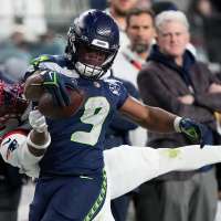 Kenneth Walker III becomes 1st running back to win Super Bowl MVP in 28 years