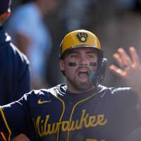 Red Sox acquire Caleb Durbin in trade with Brewers to address third base