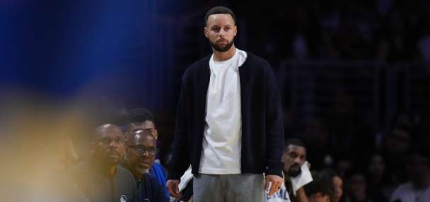 Injured Warriors star Stephen Curry to sit out All-Star Game with lingering right knee injury