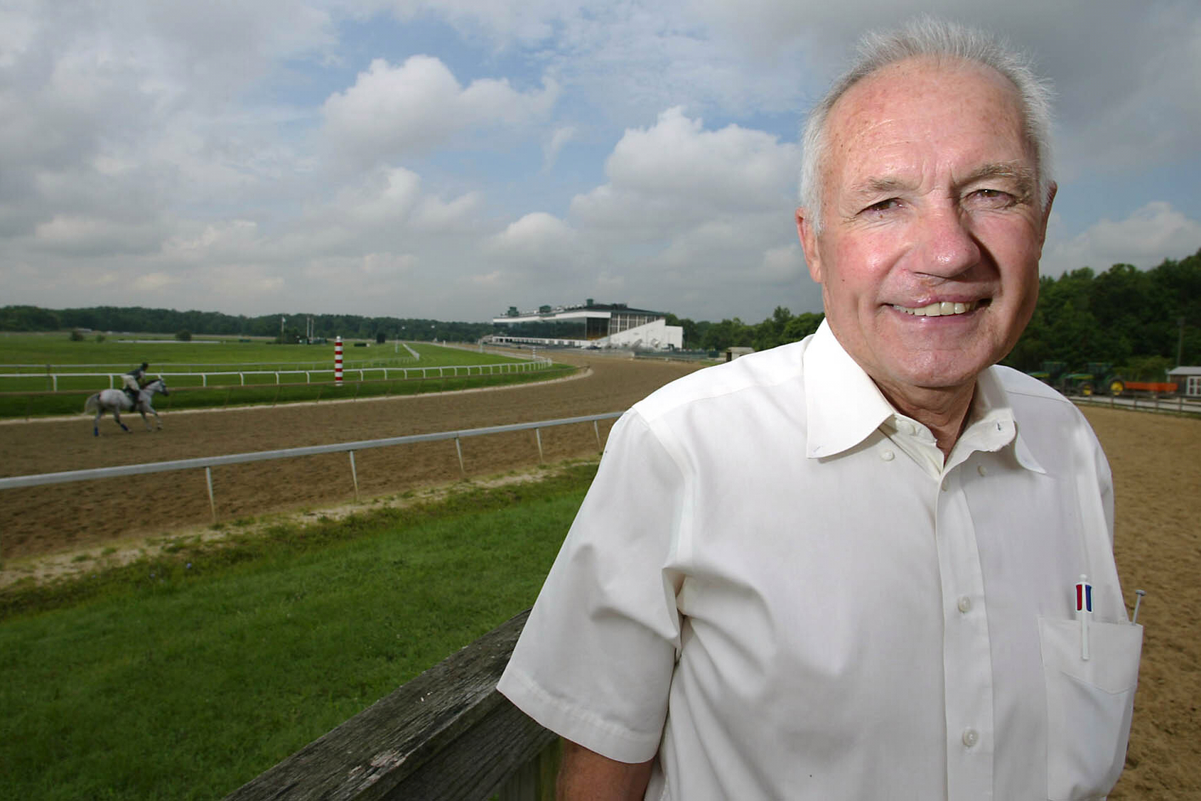 Hall of Fame trainer King Leatherbury, who won 6,508 races over six decades, dies at 92