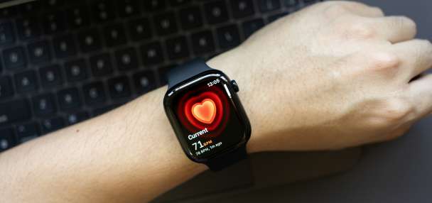 Smartwatch blood pressure feature should not replace screenings, U. Health study says