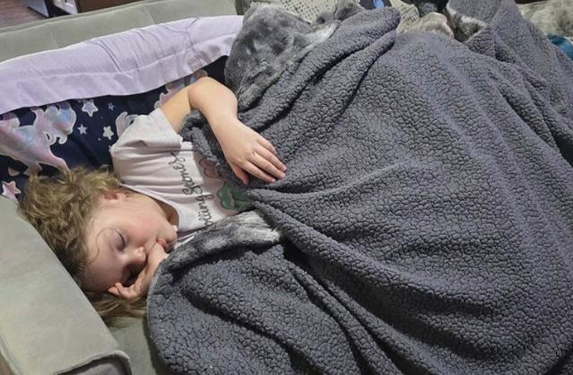 A local family is begging for answers after doctors discovered the right side of their 6-year-old daughter’s body is shrinking, her reflexes have disappeared and something is causing her severe pain.