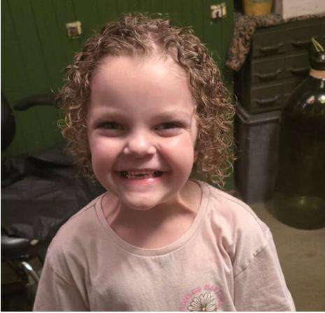 A local family is begging for answers after doctors discovered the right side of their 6-year-old daughter’s body is shrinking, her reflexes have disappeared and something is causing her severe pain.