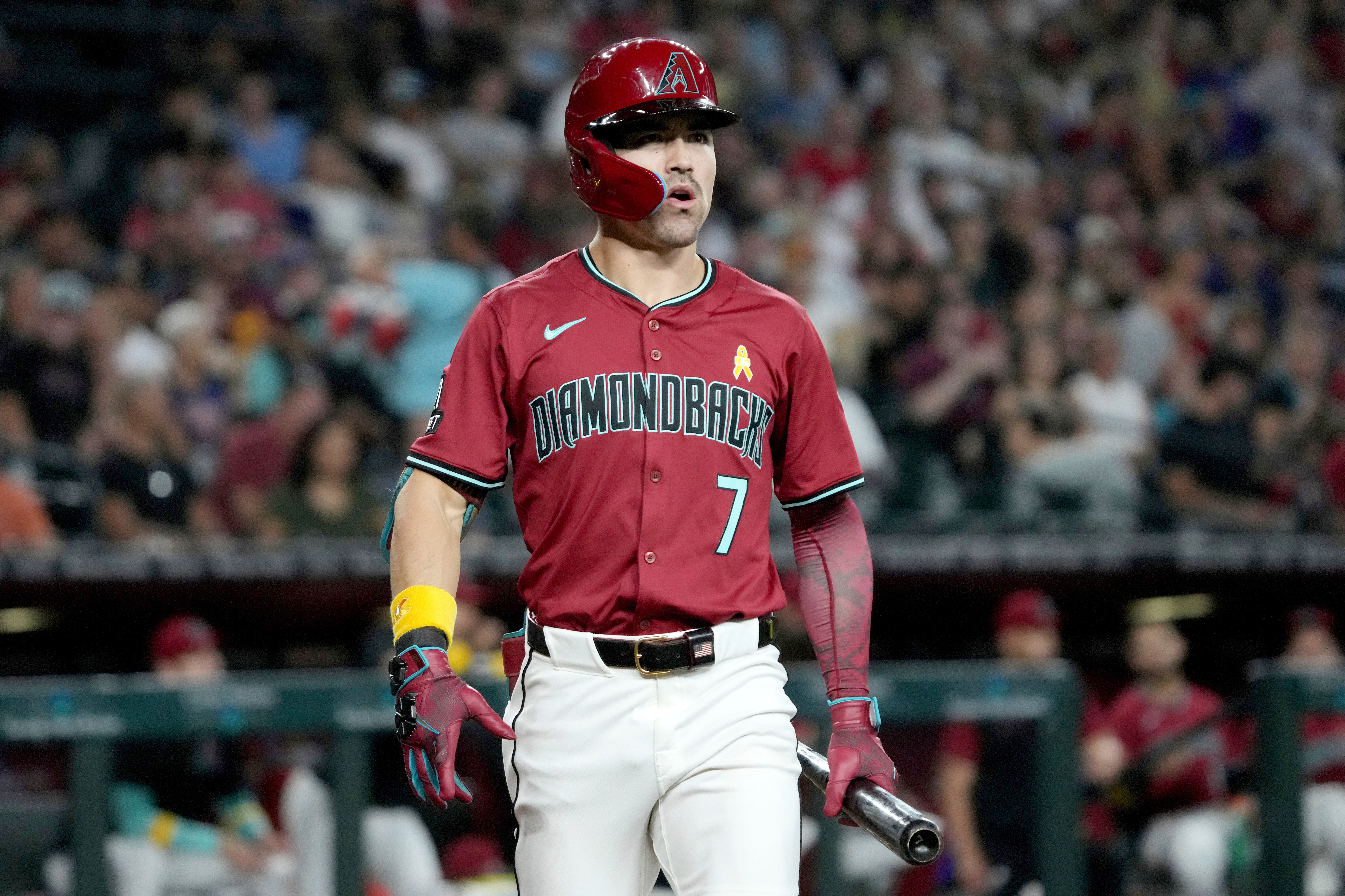 Dbacks star Corbin Carroll to miss WBC with broken bone in hand, AP source says