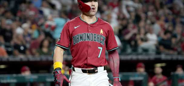 Dbacks star Corbin Carroll to miss WBC with broken bone in hand, AP source says