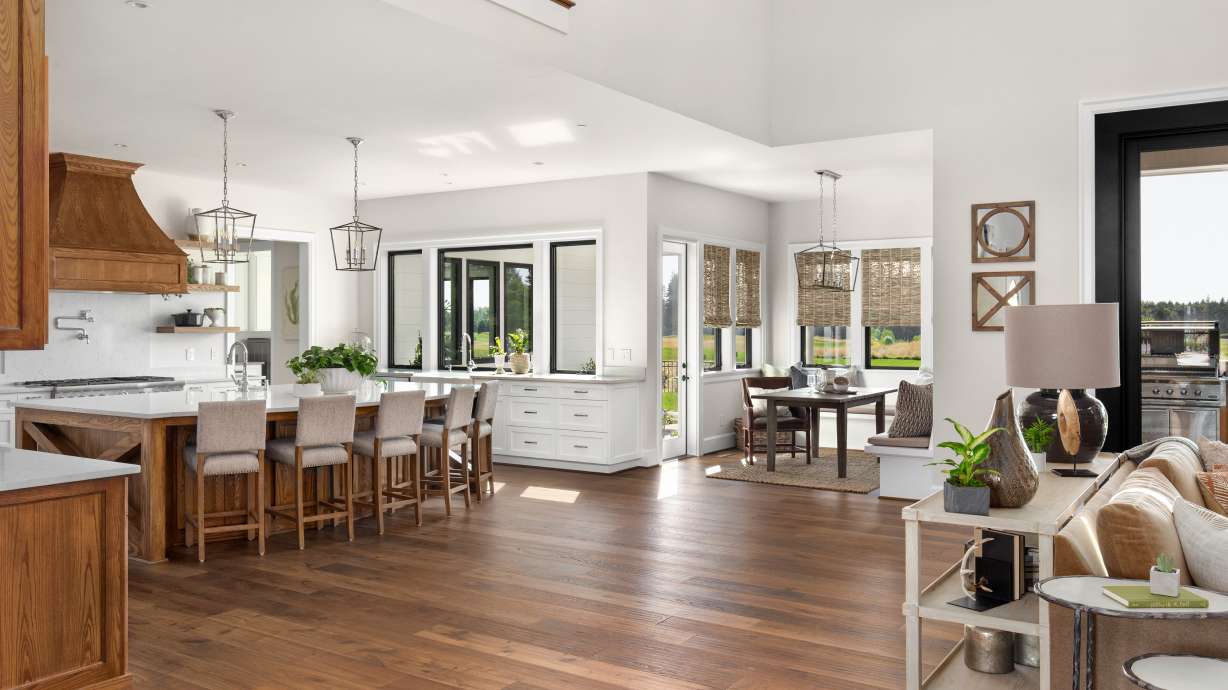 4 keys to consider when choosing laminate, LVP or wood flooring