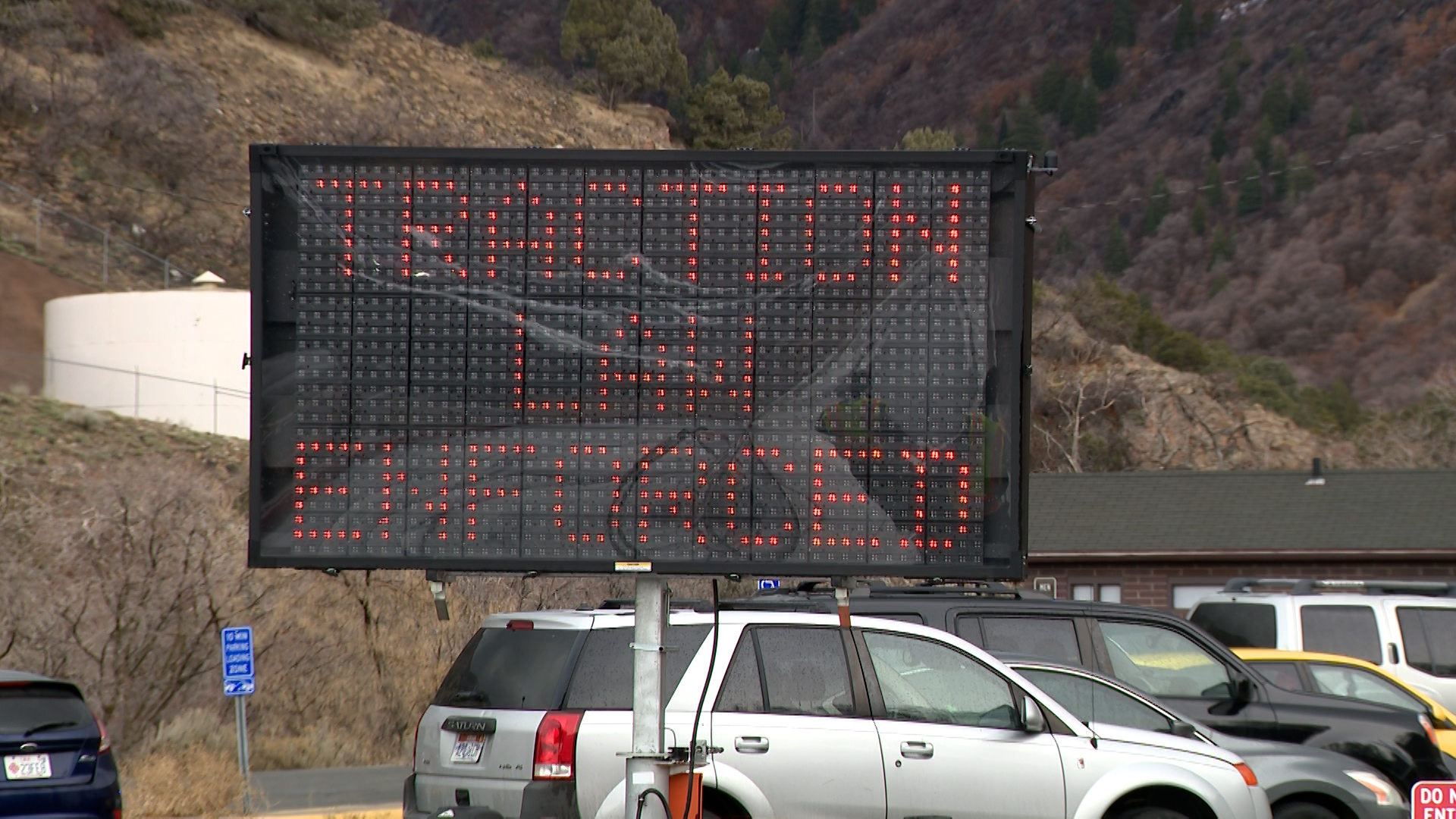 Snowstorm gives rusty drivers refresher course for Cottonwood Canyons' traction law