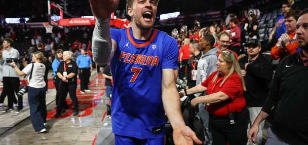 After a sluggish start, No. 14 Florida now looks like a team capable of a repeat