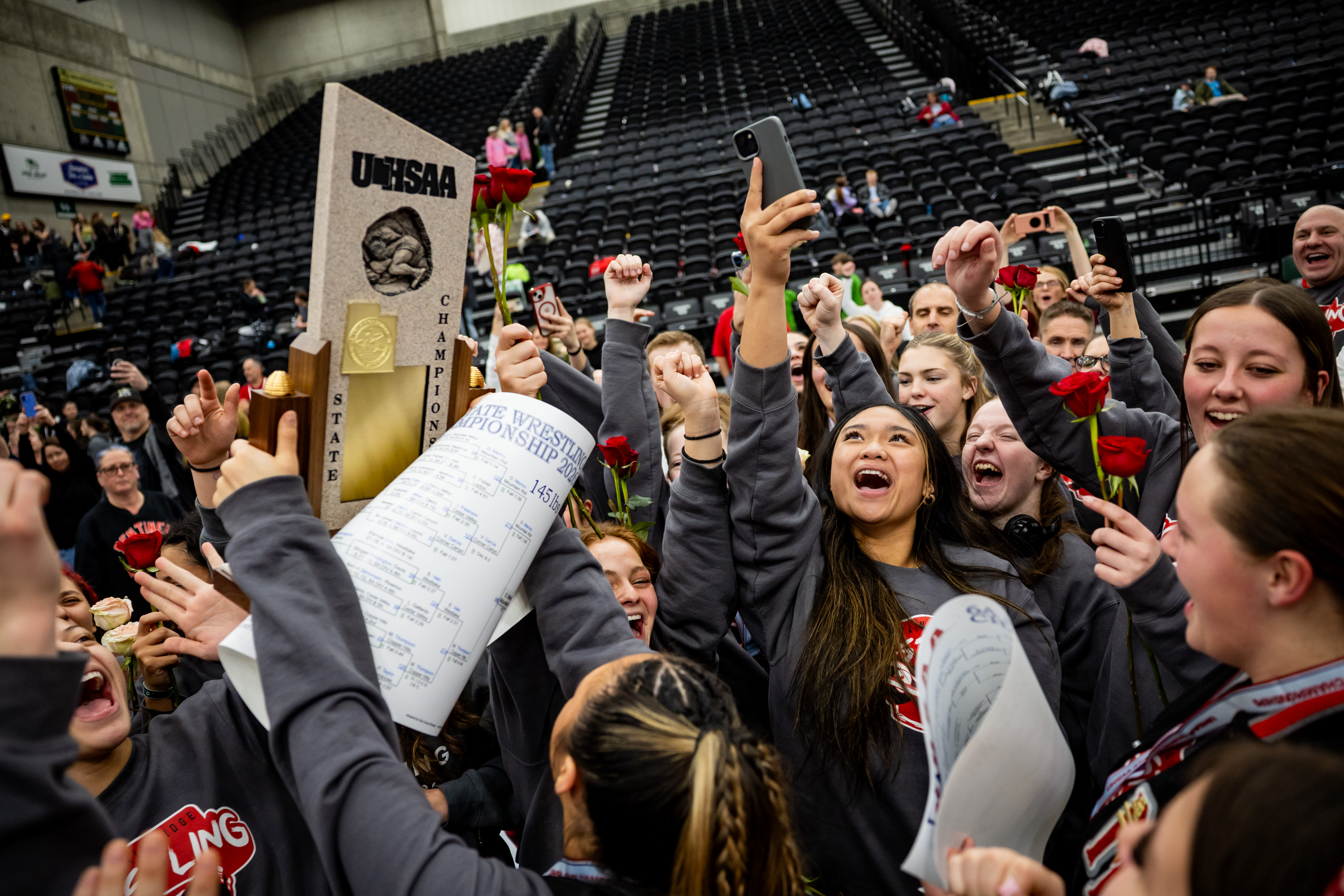 6A girls wrestling: Mountain Ridge girls repeat with 4 champions, 'special' father-daughter duo
