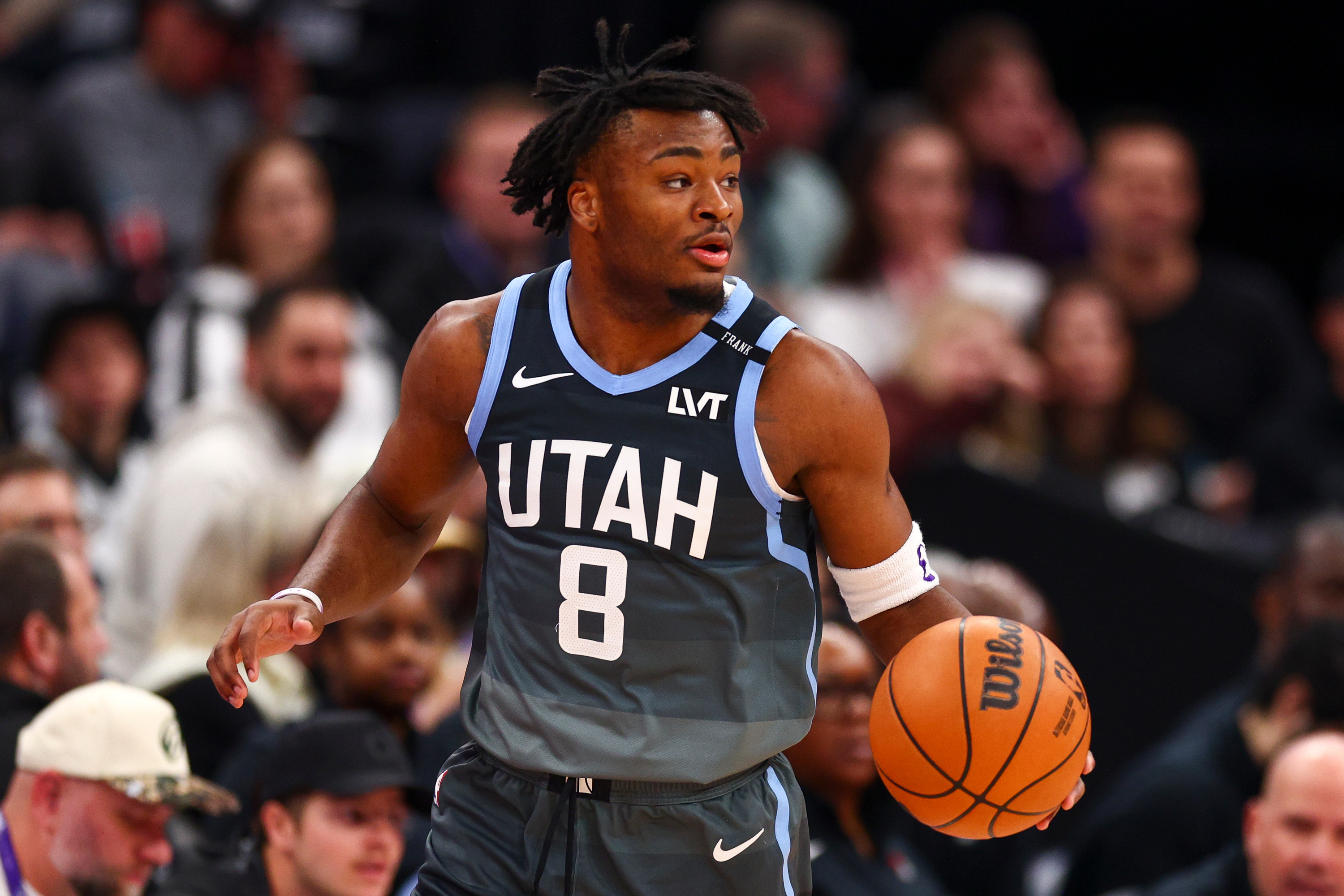 Jazz squander 2nd half lead, fall to Grizzlies in post All-Star return