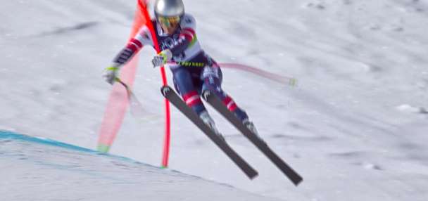 Lindsey Vonn hopes to go home after another surgery following crash in Olympic downhill