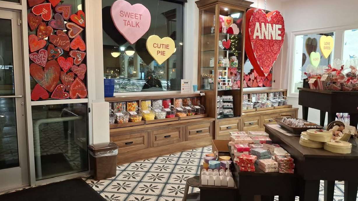 Bluebird Candy Co., along with Jump The Moon in Logan, transformed the candy shop for Lonnie Anderson's Valentine's Day gift to wife Anne Bolger Witherspoon.