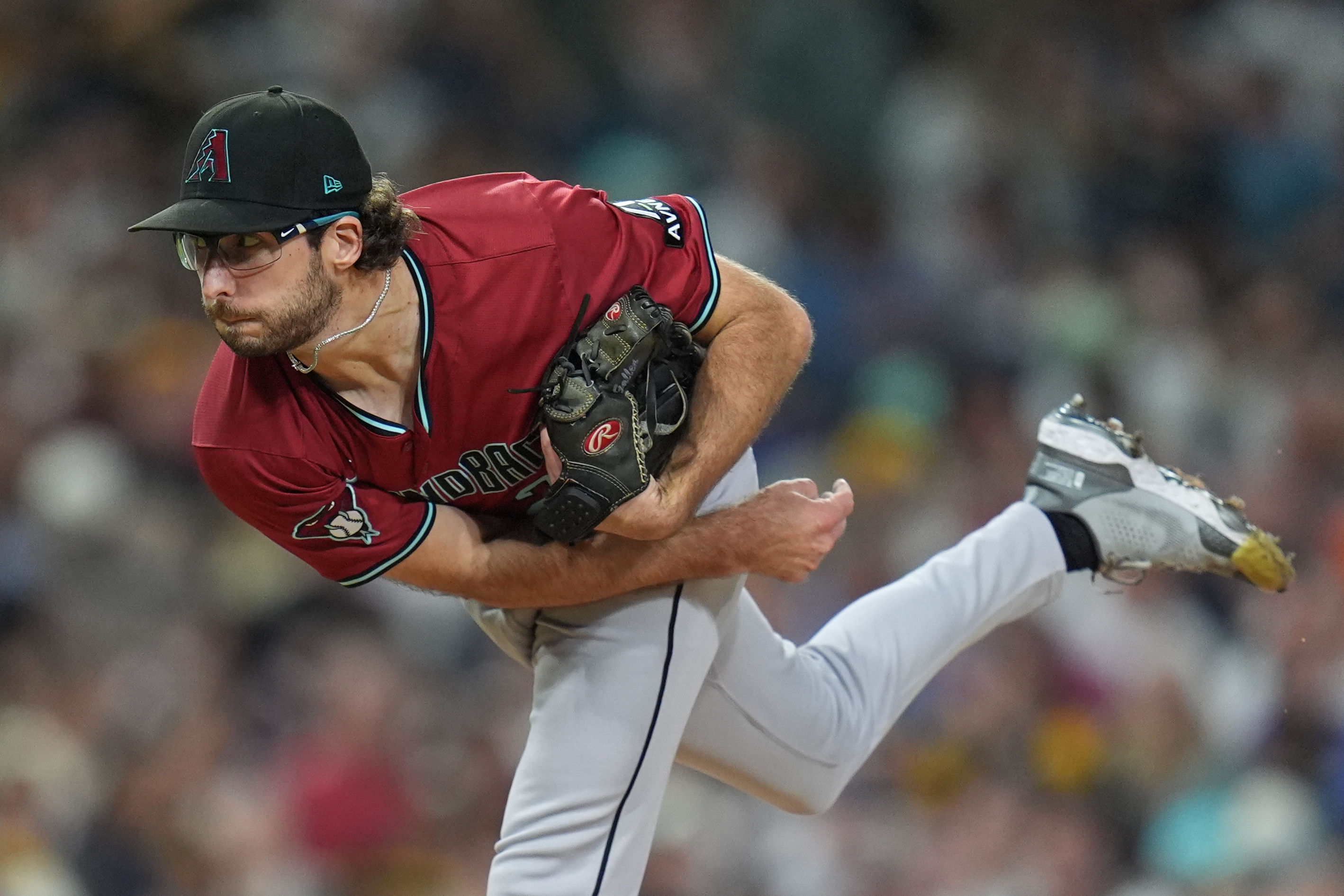 Pitcher Zac Gallen agrees to 1-year deal to return to the Arizona Diamondbacks, AP source says