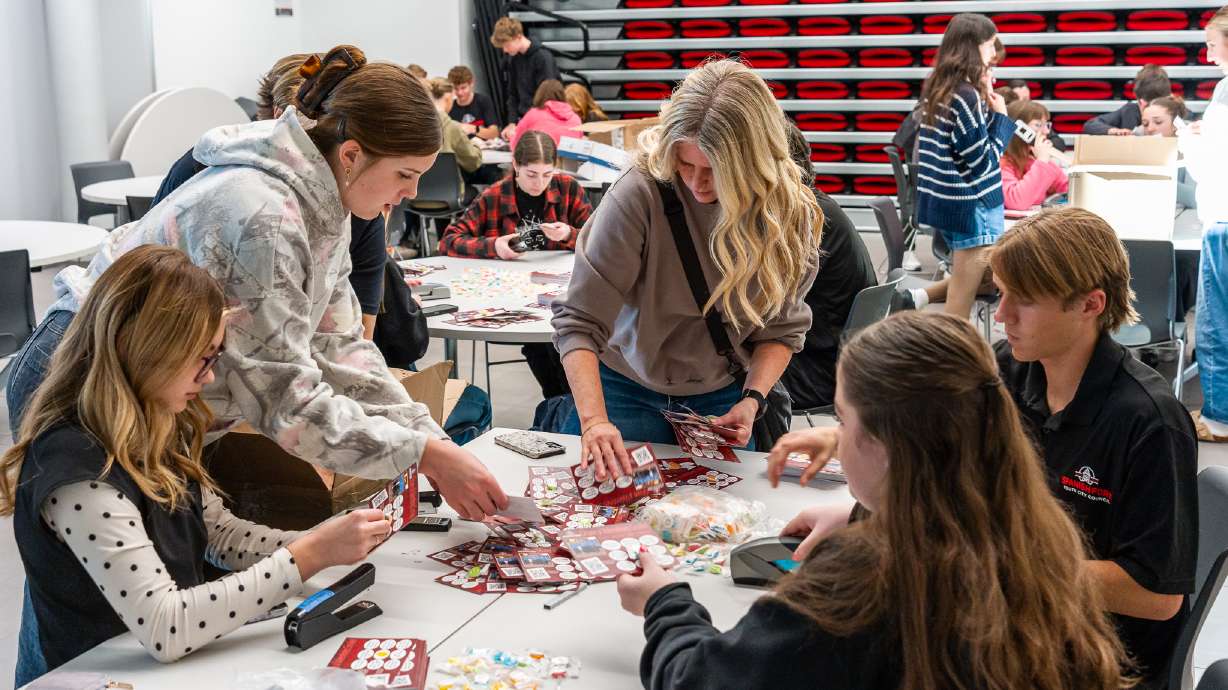 The city of Spanish Fork handed out 4,000 valentines to high schools in an annual event that started with one student's act of kindness.