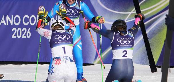 Brignone wins giant slalom for 2nd gold medal of the Olympics, Shiffrin finishes 11th
