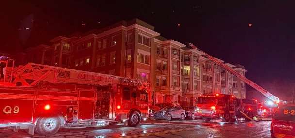 1 hospitalized in serious condition after Salt Lake apartment fire