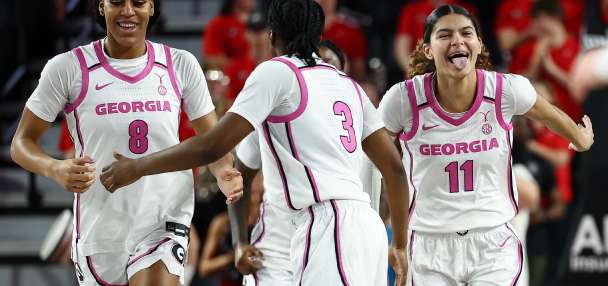 Dani Carnegie's 29 sparks Georgia's stunning 76-74 upset of No. 5 Vanderbilt