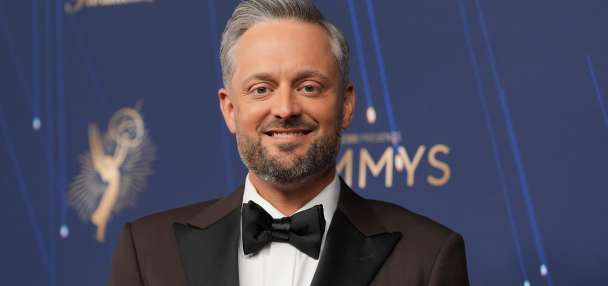 How many feet are in 500 miles? Nobody knows, at least Nate Bargatze doesn't at the Daytona 500