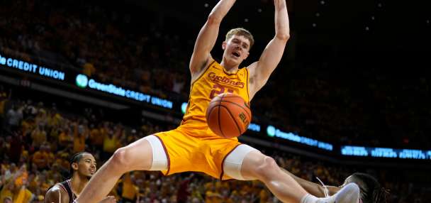Nate Heise hits go-ahead 3-pointer in No. 6 Iowa State's 70-67 win over No. 2 Houston