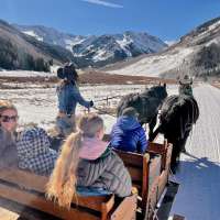 Travel spotlight: 7 fun winter activities in the Aspen area for families