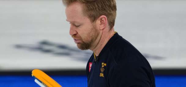 Defending champion Sweden out of Olympic medal contention in men's curling after 'horrible week'