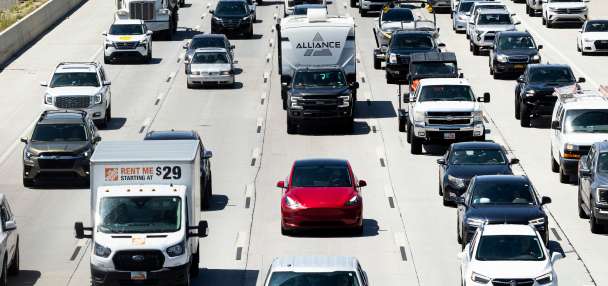 Federal regulators warn auto dealer groups about surprise dealer fees and deceptive pricing