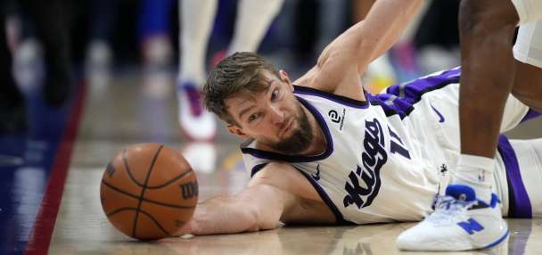 Kings' Sabonis, LaVine out for rest of season after surgeries