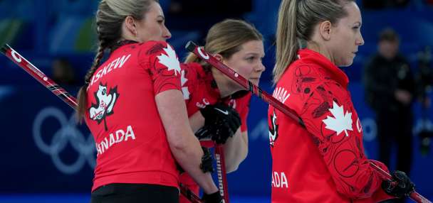Top-ranked Canada upset by Sweden in women's Olympic curling semifinals, Swiss beat US
