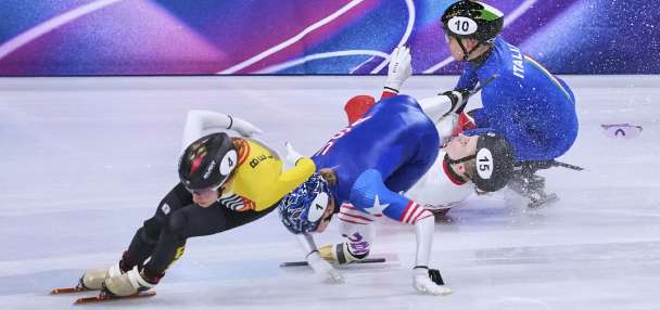 Poland's Kamila Sellier stretchered off after opponent's blade slices above her eye in Olympic 1500