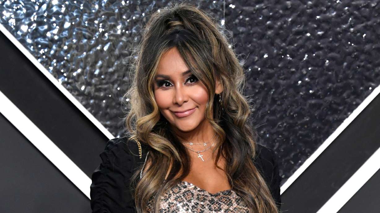 Nicole "Snooki" Polizzi arrives at the MTV Video Music Awards, Sept. 11, 2024, at UBS Arena in Elmont, N.Y. Polizzi, one of the stars of MTV's "Jersey Shore," announced on Friday her diagnosis with cervical cancer.