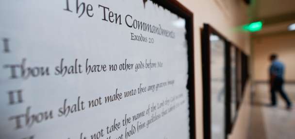 Court clears way for Louisiana law requiring Ten Commandments in classrooms to take effect