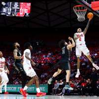 UCF hits 2 game-winning free throws to narrowly defeat Runnin' Utes