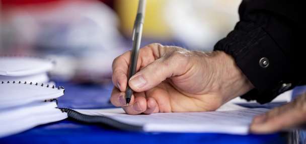 Utah redistricting repeal nears threshold as poll finds voters undecided