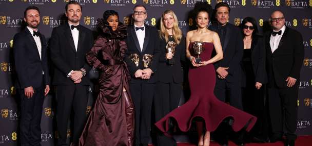 Top World story anchor