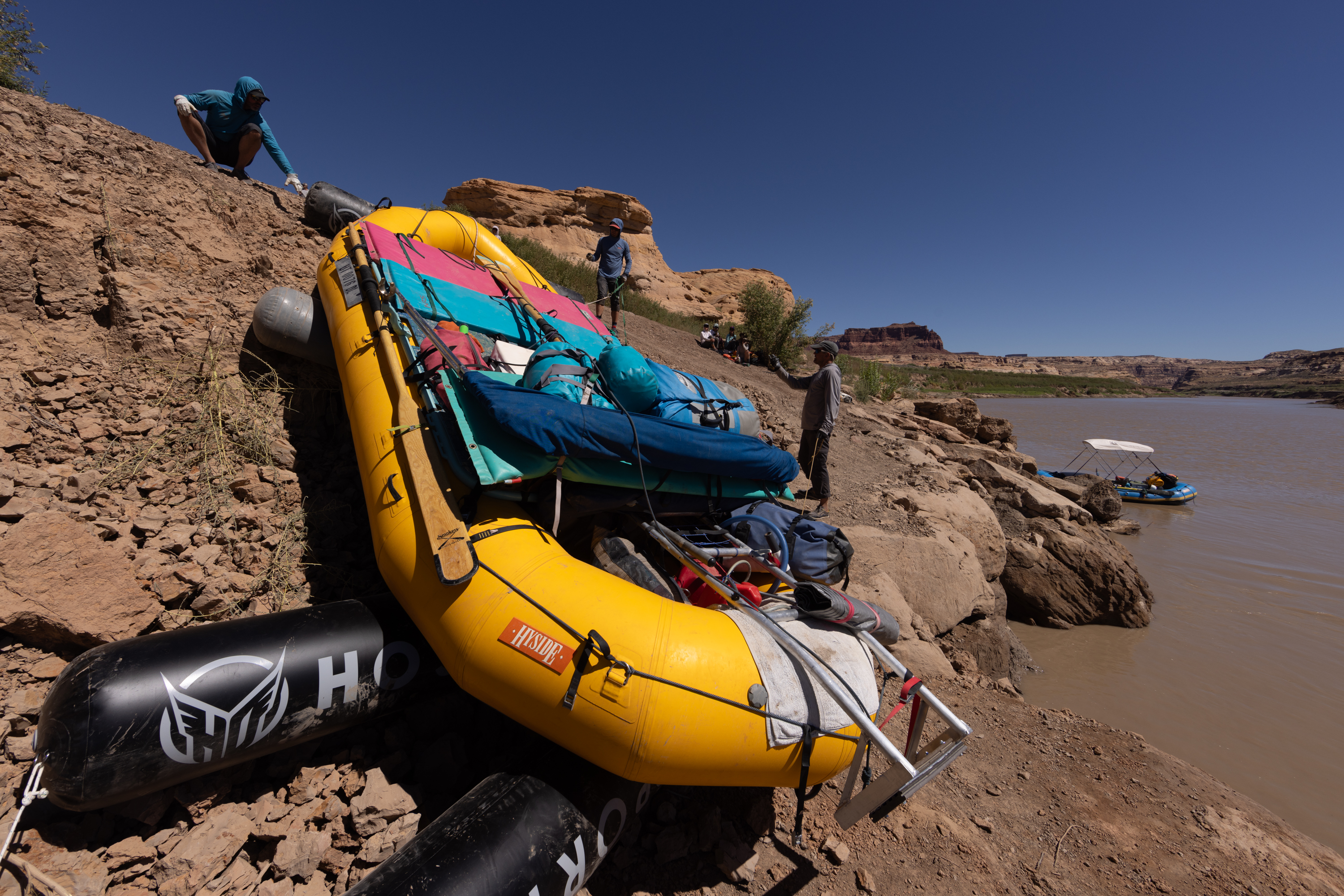 Temporary ramp seeks to keep popular Utah recreation area as Lake Powell drops