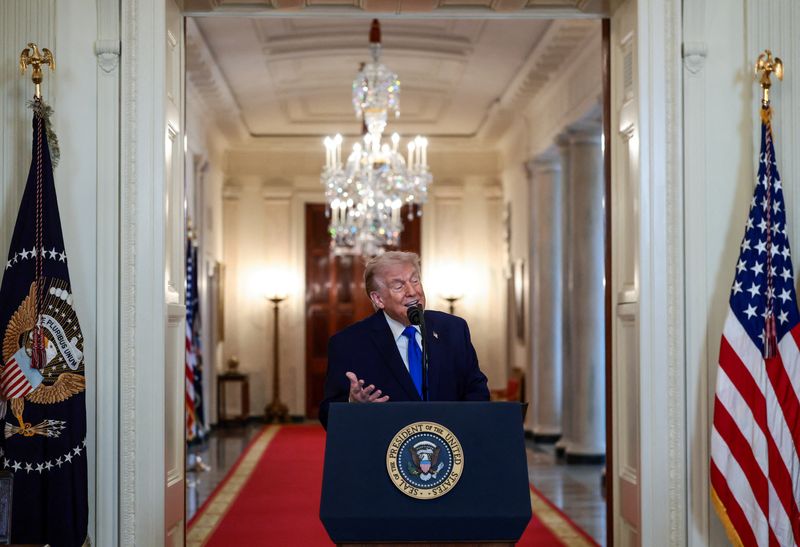 Top Business & Tech story anchor