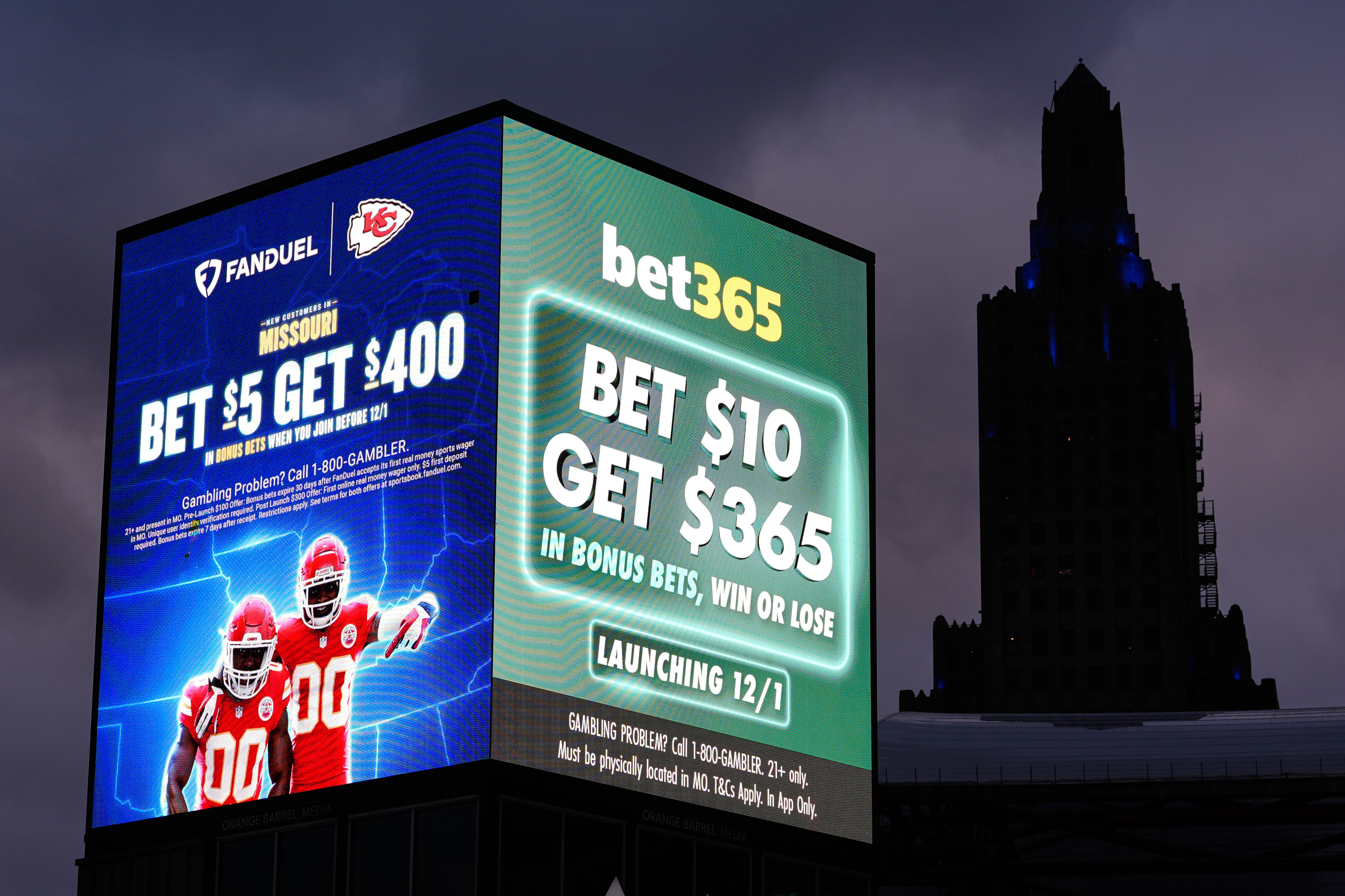 Poll: What Utahns, Americans think of how online gambling impacts sports