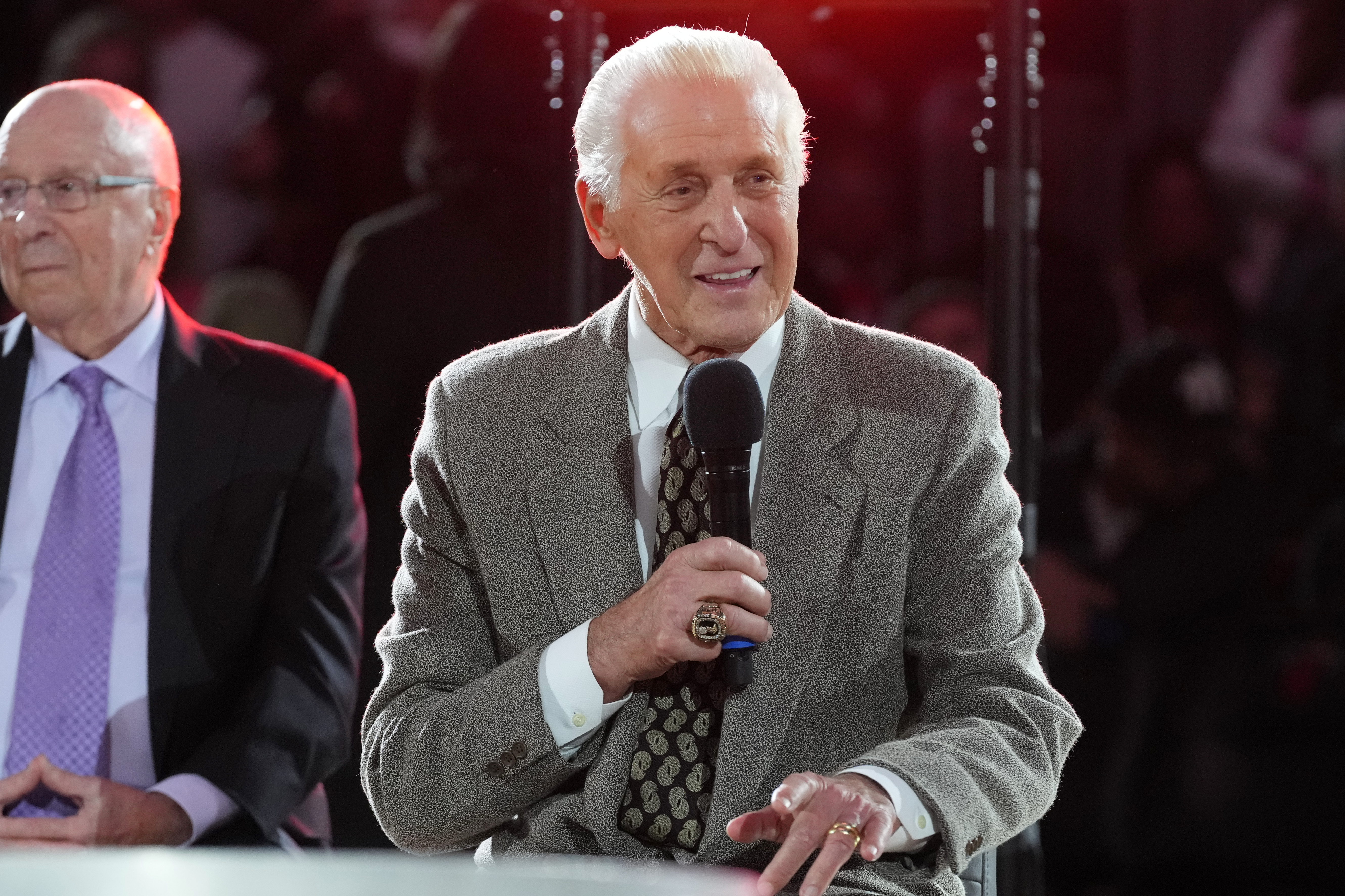 Pat Riley revives the NBA coach suit debate. Erik Spoelstra wants to keep sideline wear casual