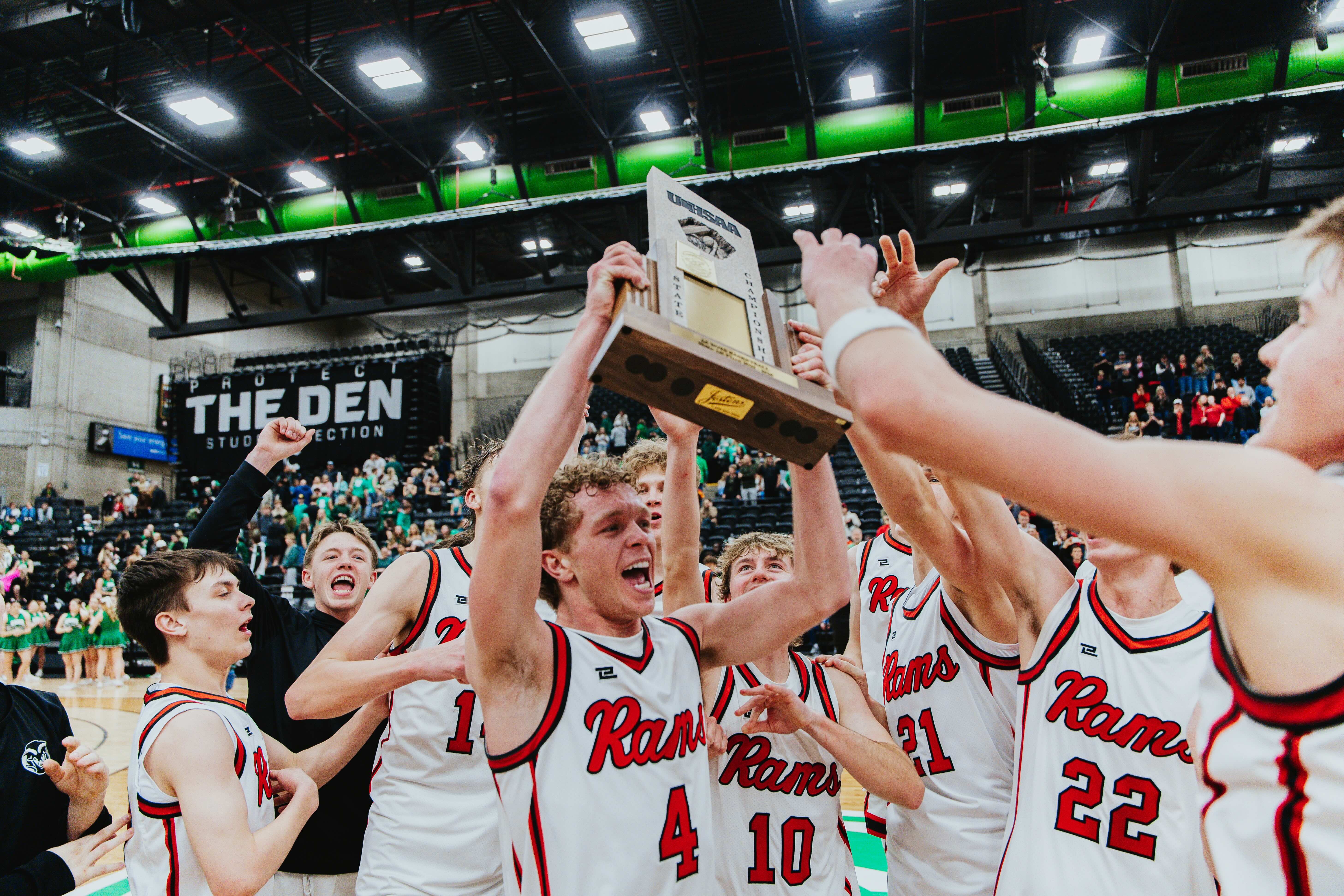 Top Sports story anchor