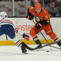 Joel Quenneville gets his 1,000th career win in Ducks' 6-5 comeback victory over Oilers