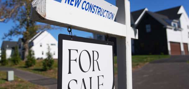 For the first time since 2022, average long-term mortgage rate dips below 6%