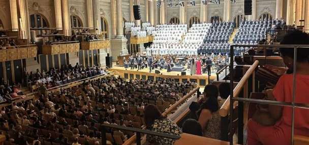 Tabernacle Choir opens São Paulo world tour stop with powerful performance