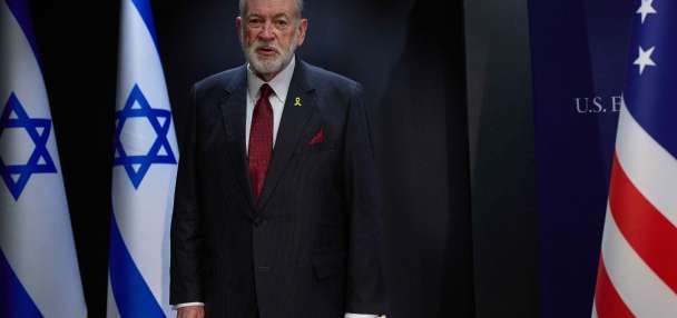 Top World story anchor