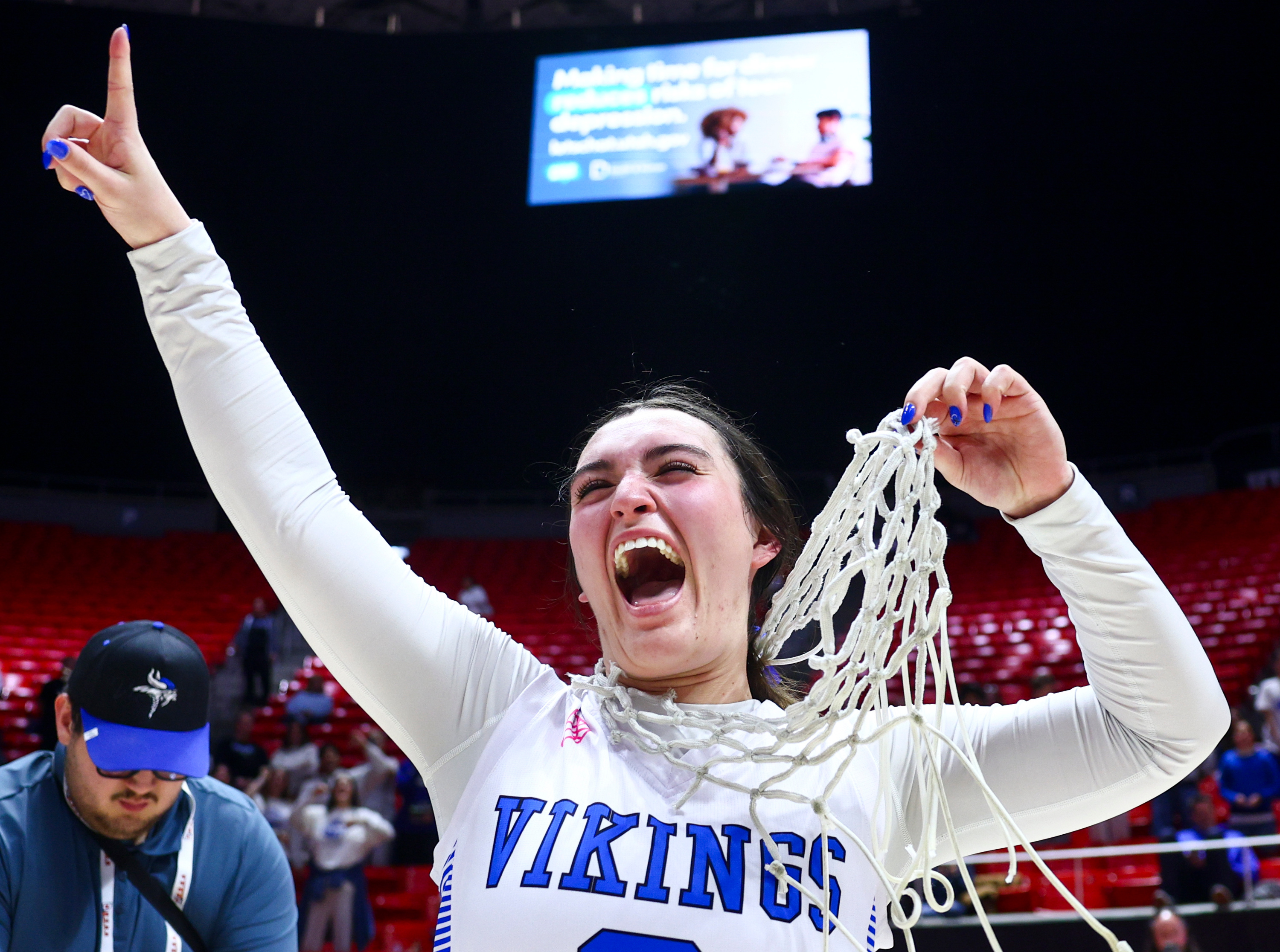 Top Sports story anchor