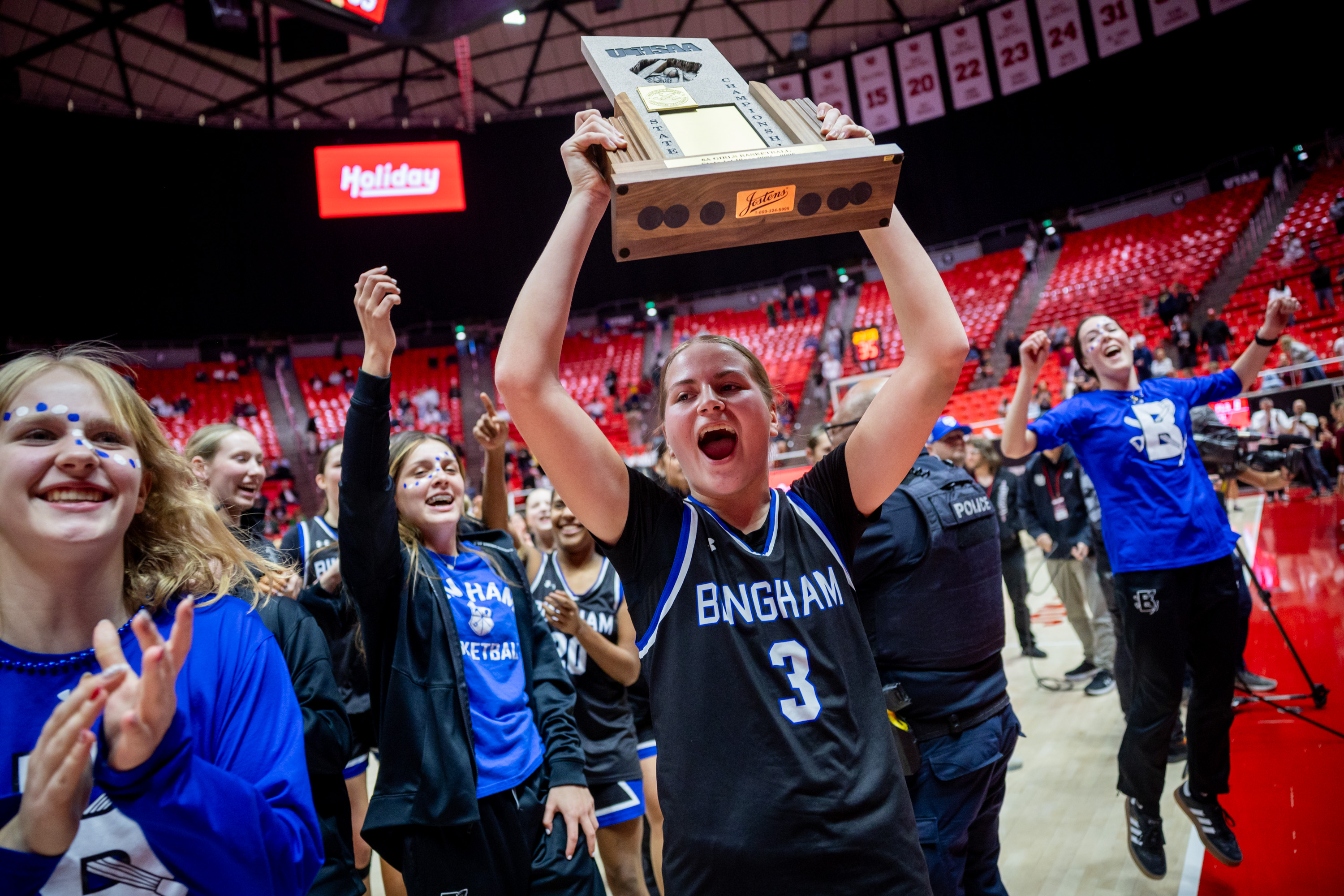 6A girls basketball: Bingham finds rhythm at right time for 1st title since 2020