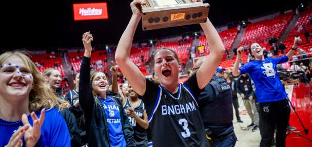 Top Sports story anchor